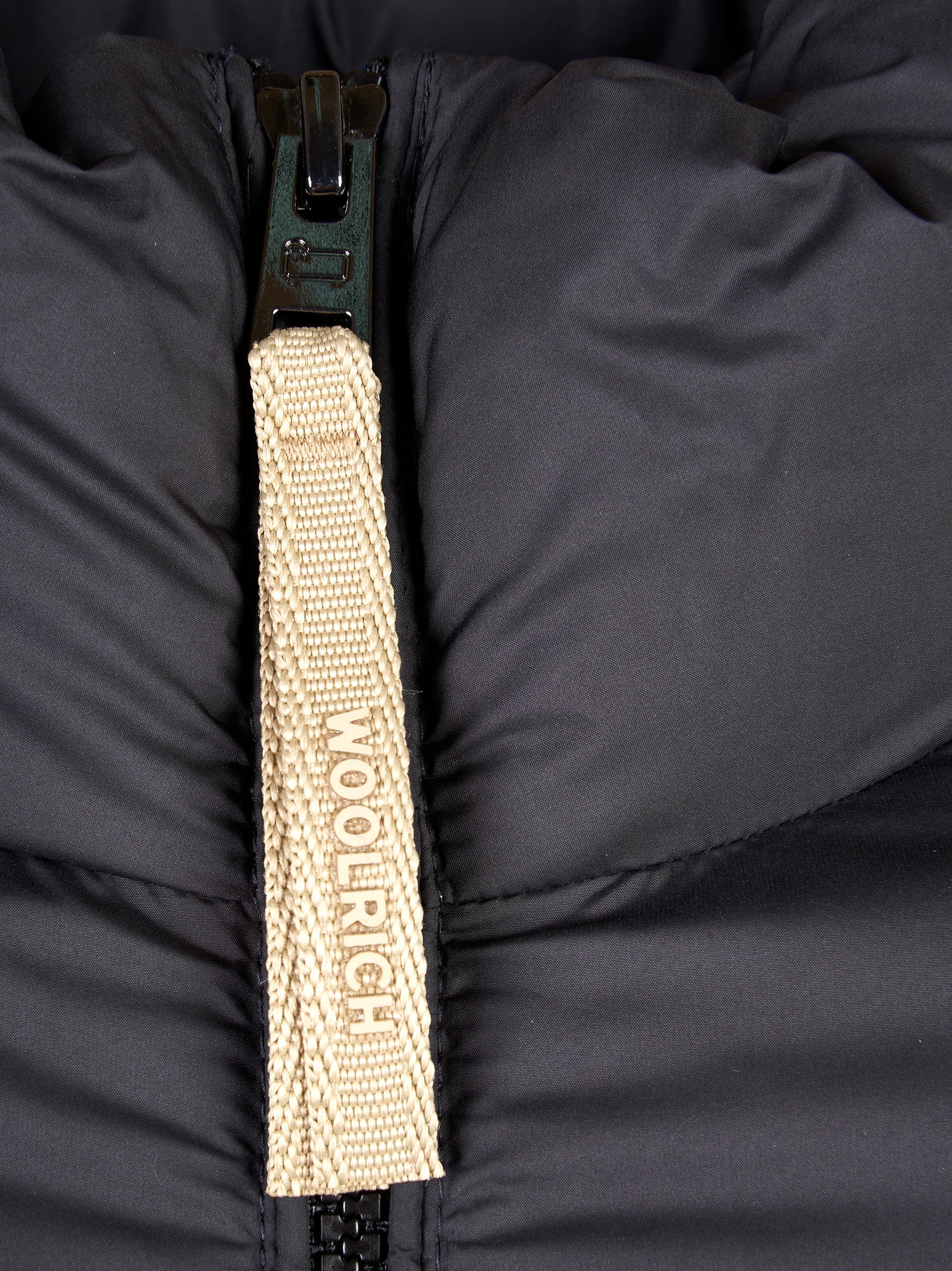 Giubbotto WOOLRICH
Black