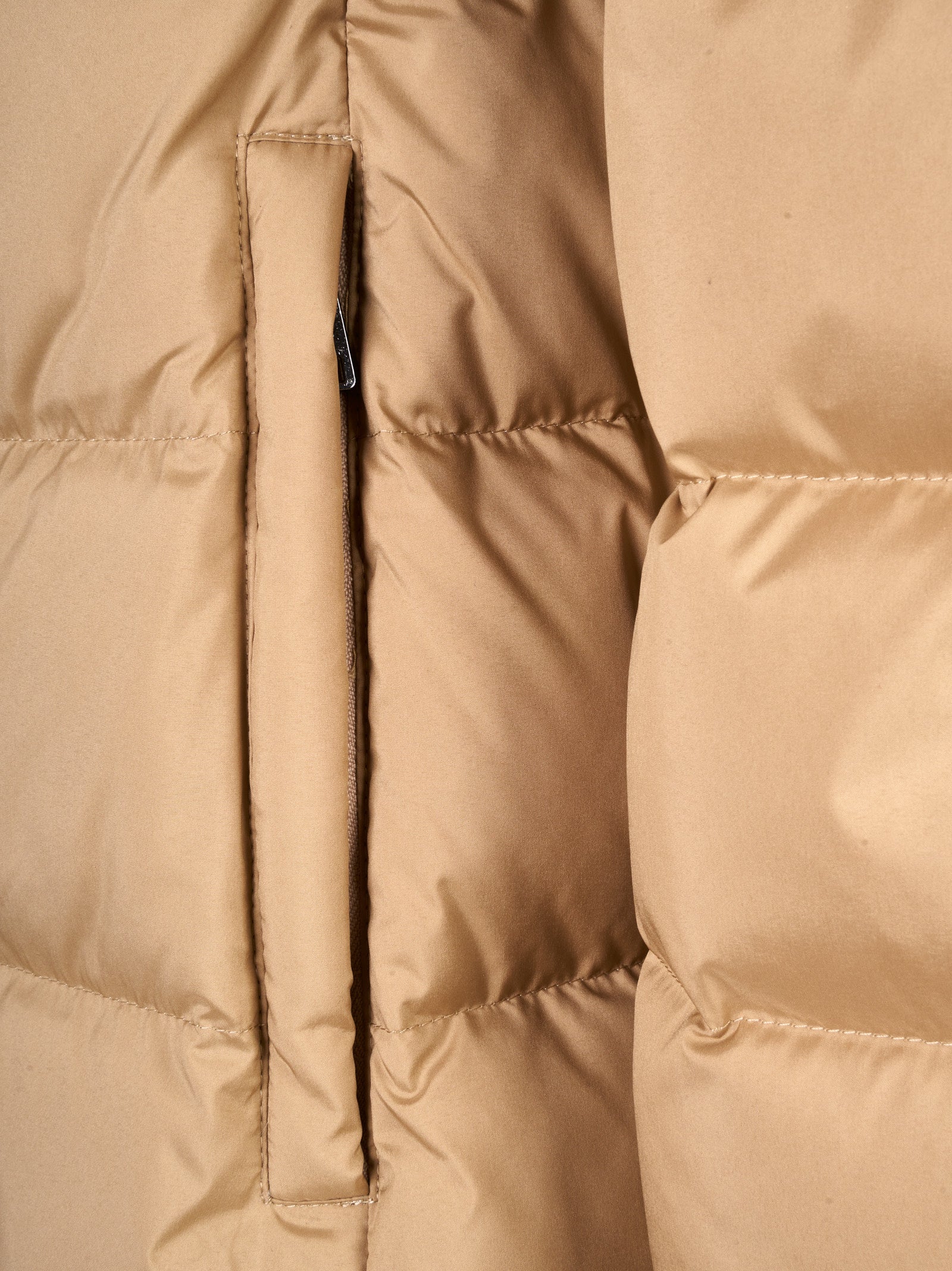 Piumino WOOLRICH
Beige