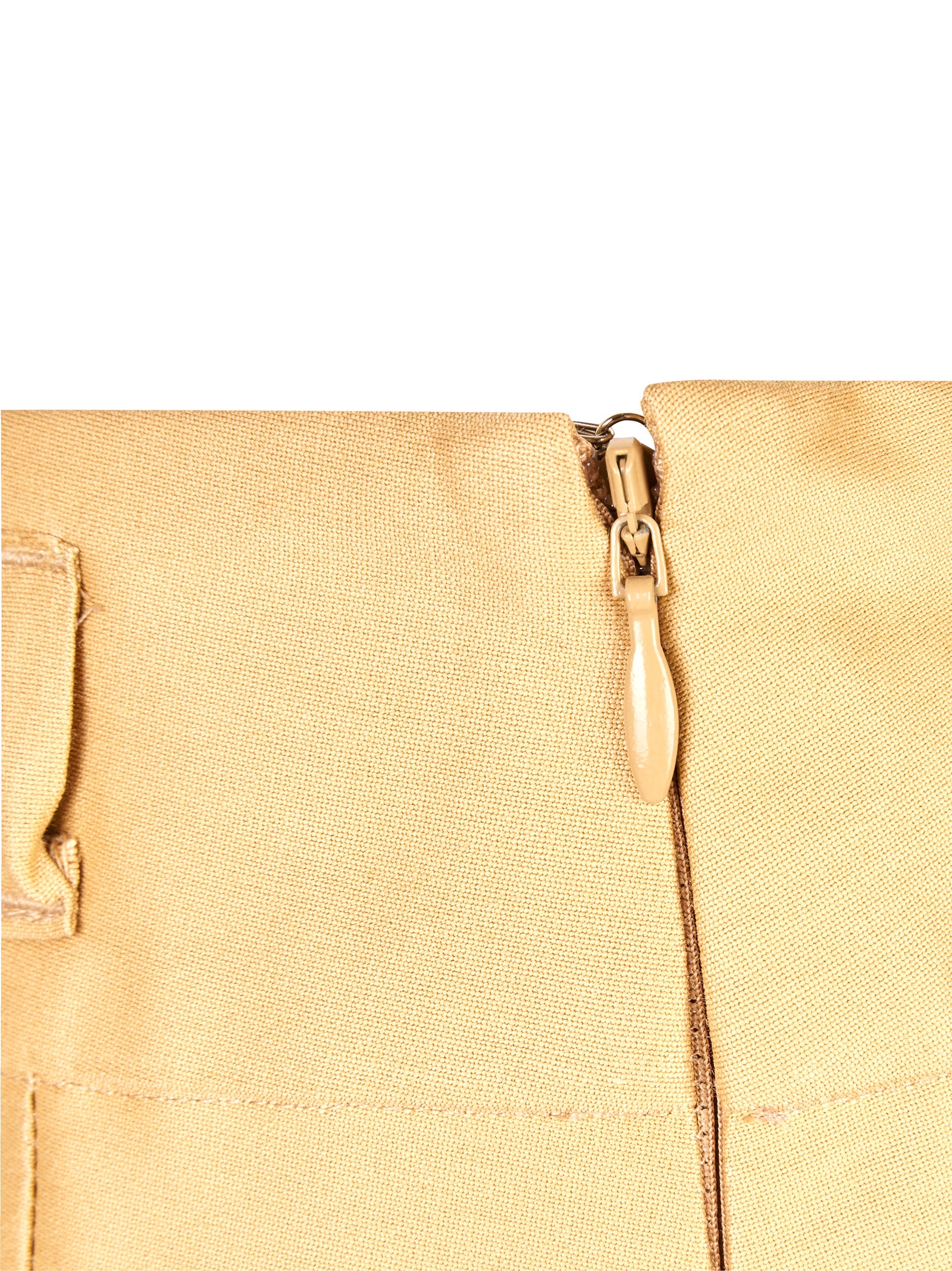 Gonna MVP WARDROBE
Beige