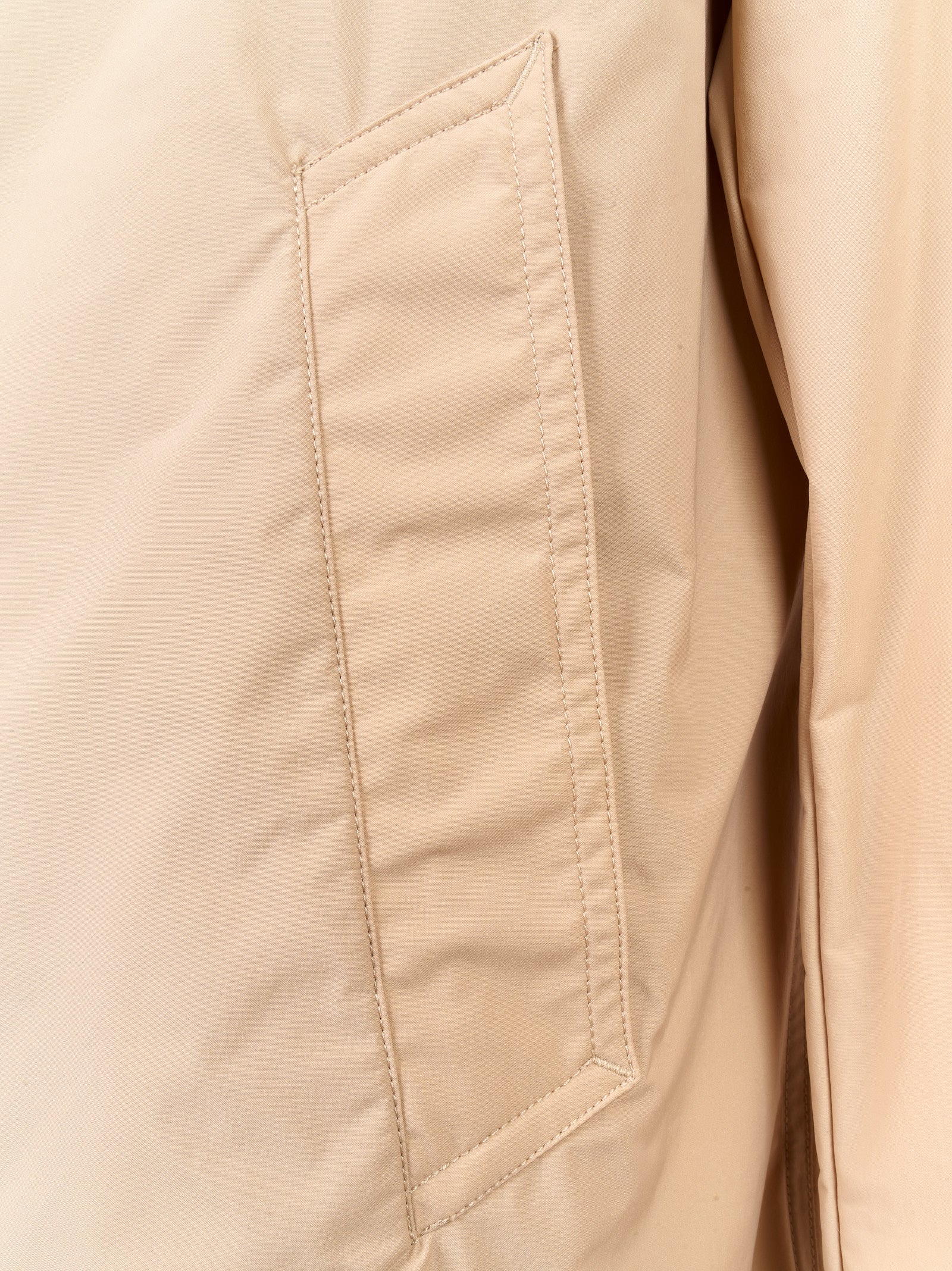 Giubbotto WOOLRICH
White pepper