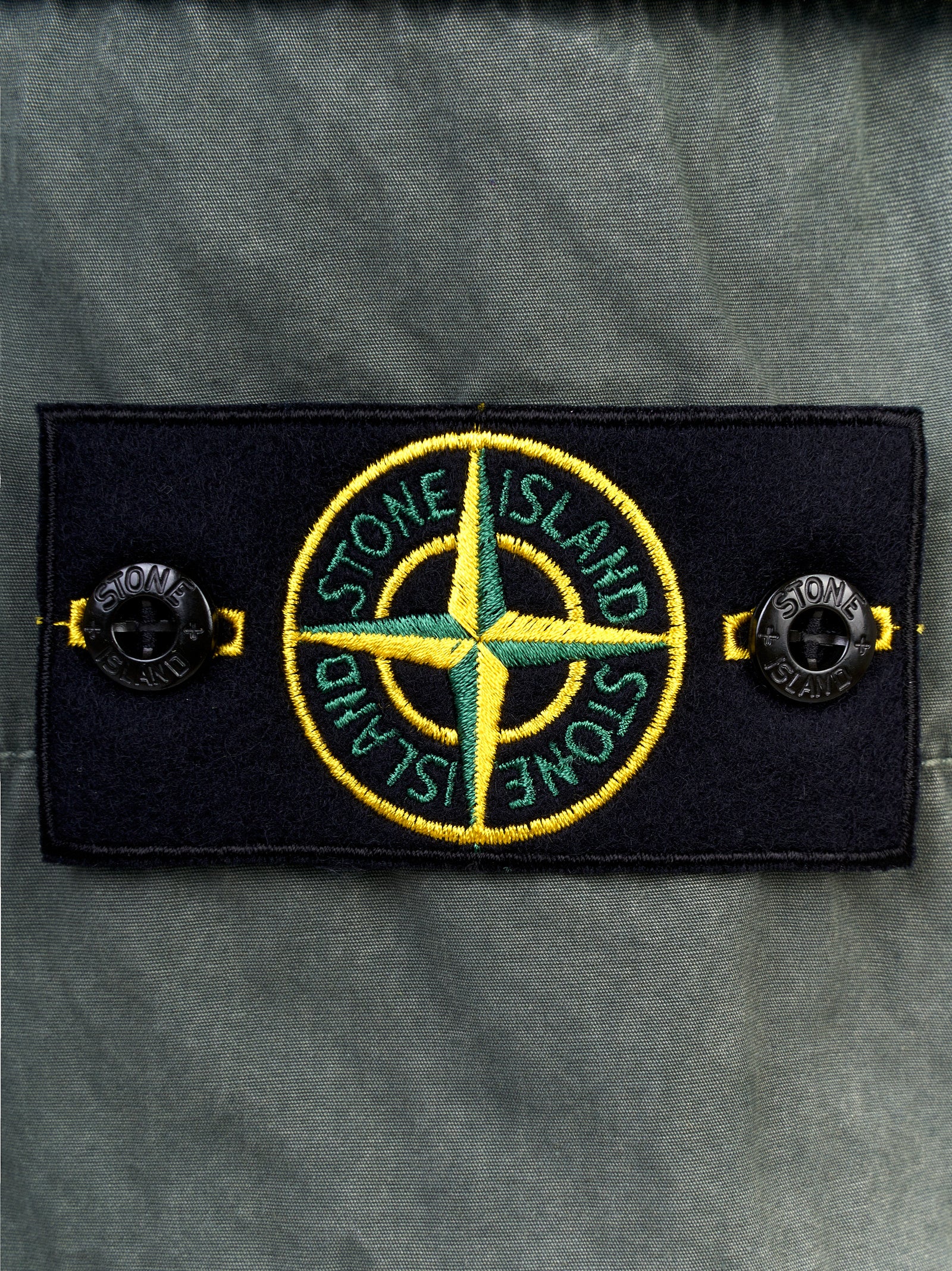 Pantaloni STONE ISLAND
Muschio